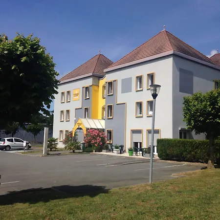 Premiere Classe La Rochelle Sud-aytre Hotel