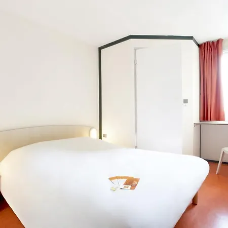 Premiere Classe La Rochelle Sud-aytre *