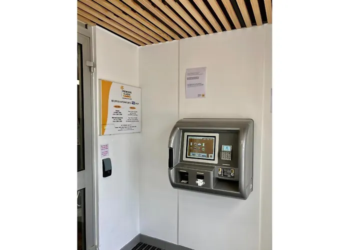 Première Classe La Rochelle Sud-aytré Hotel *